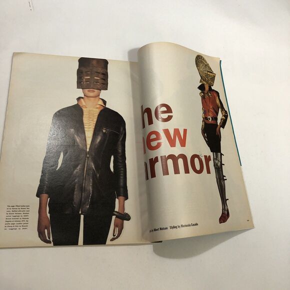 INTERVIEW Magazine, TIM ROBBINS, Sonic Youth, Martha Stewart, LYPSINKA August 92 - Picture 11 of 15